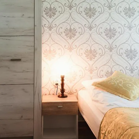 Komfortowe U Nicole Apartment *